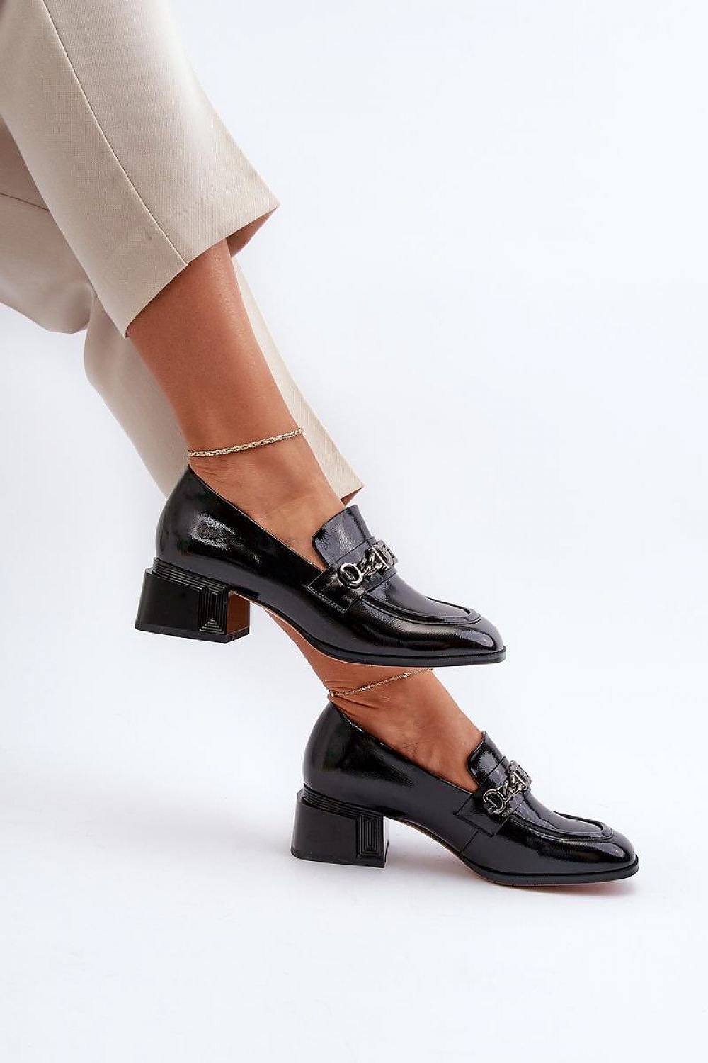 Heel pumps model 195737 Step in style