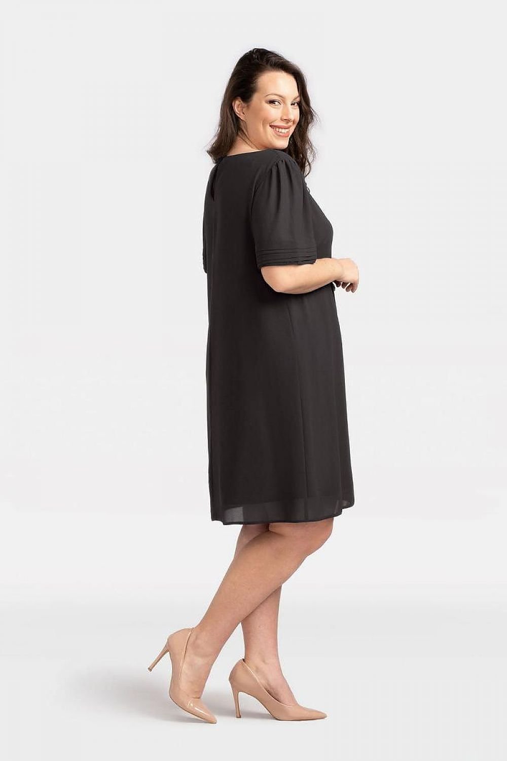 Plus size dress model 198153 Karko